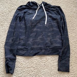 Vuori Halo Essential Hoodie